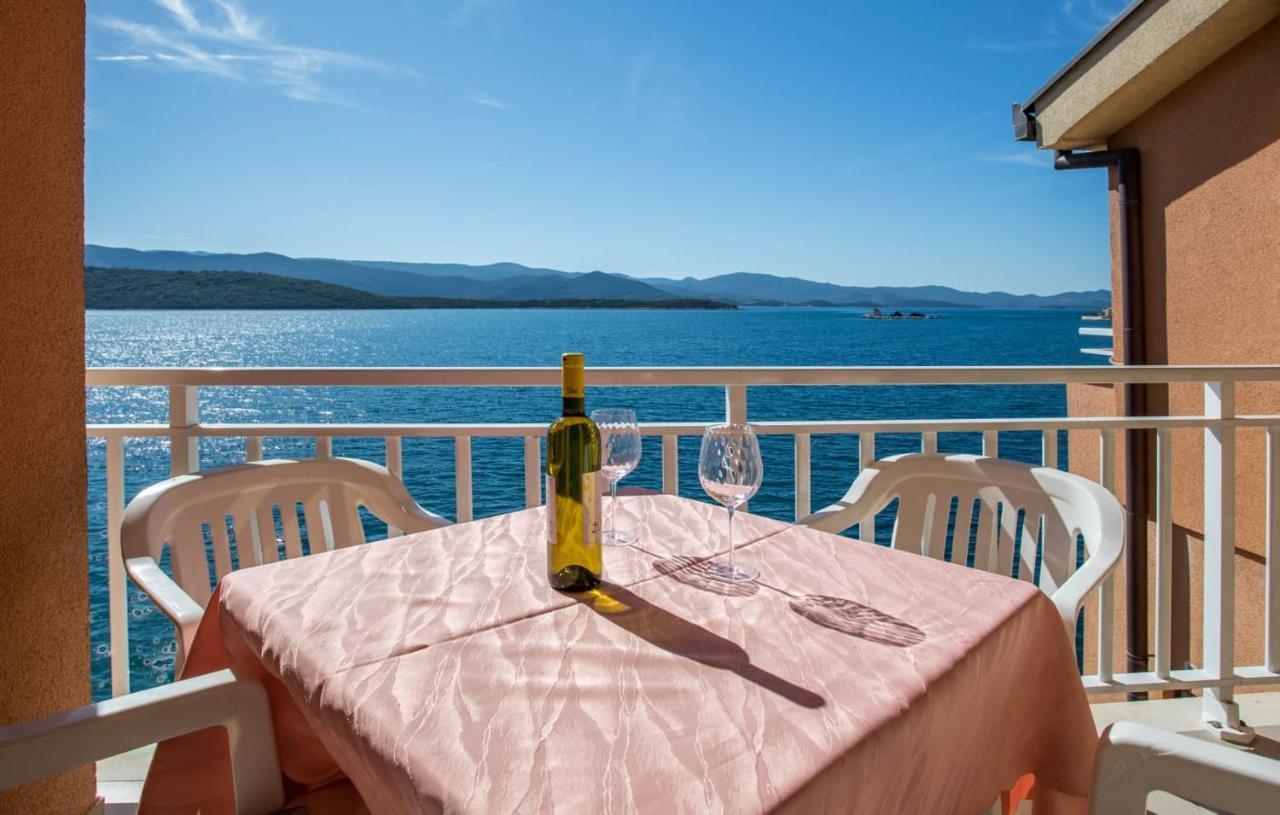 Apartmani Nikoletic Klek Esterno foto