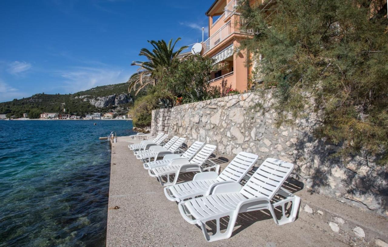 Apartmani Nikoletic Klek Esterno foto