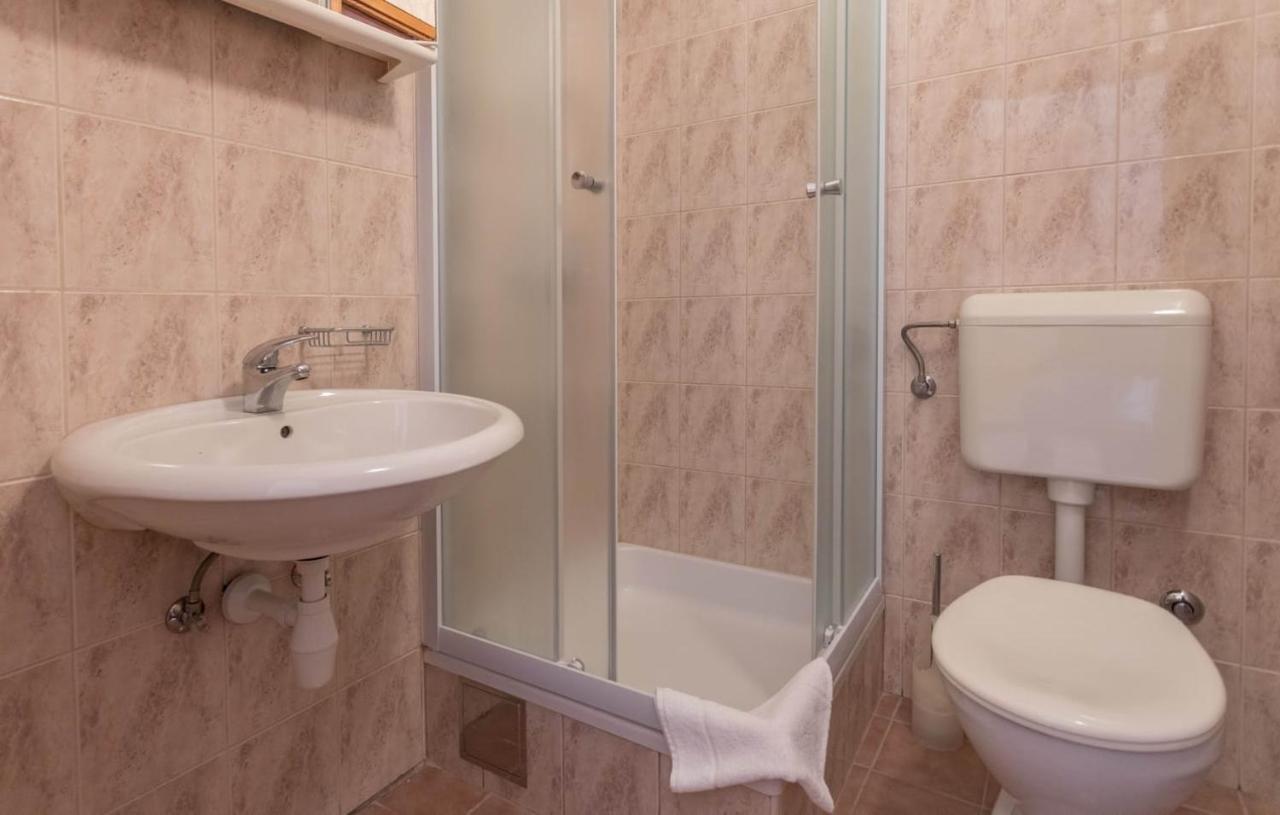 Apartmani Nikoletic Klek Esterno foto