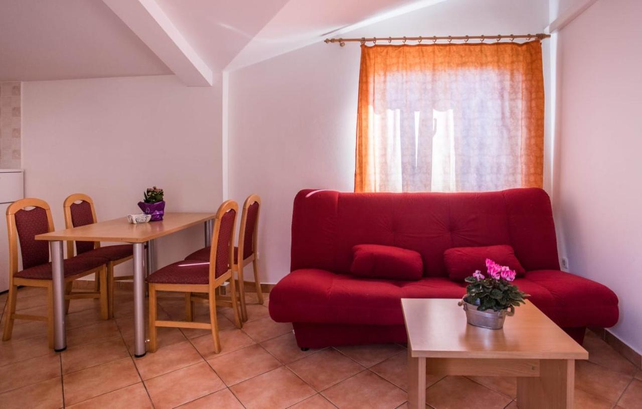 Apartmani Nikoletic Klek Esterno foto