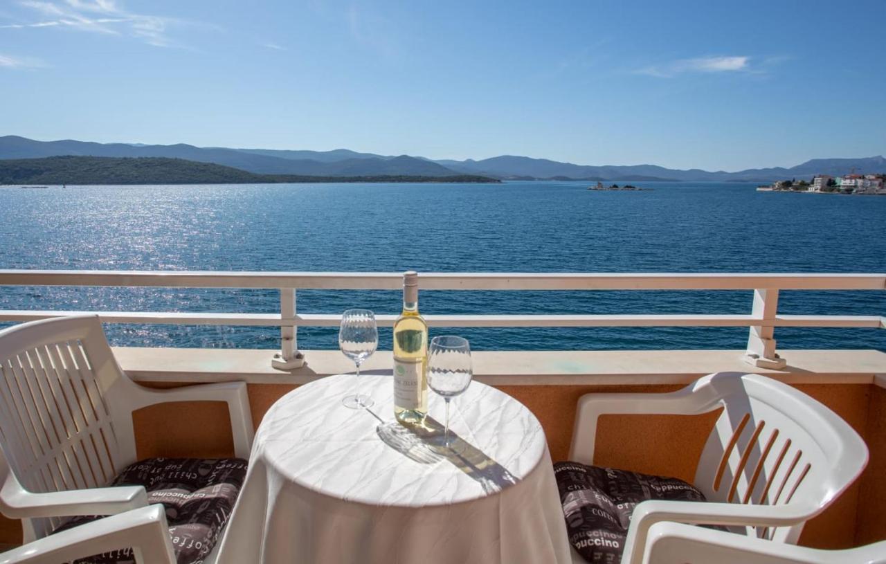 Apartmani Nikoletic Klek Esterno foto