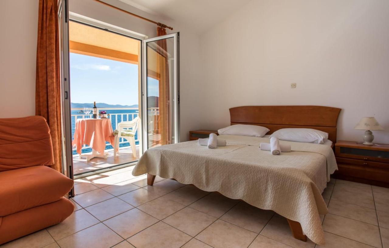 Apartmani Nikoletic Klek Esterno foto